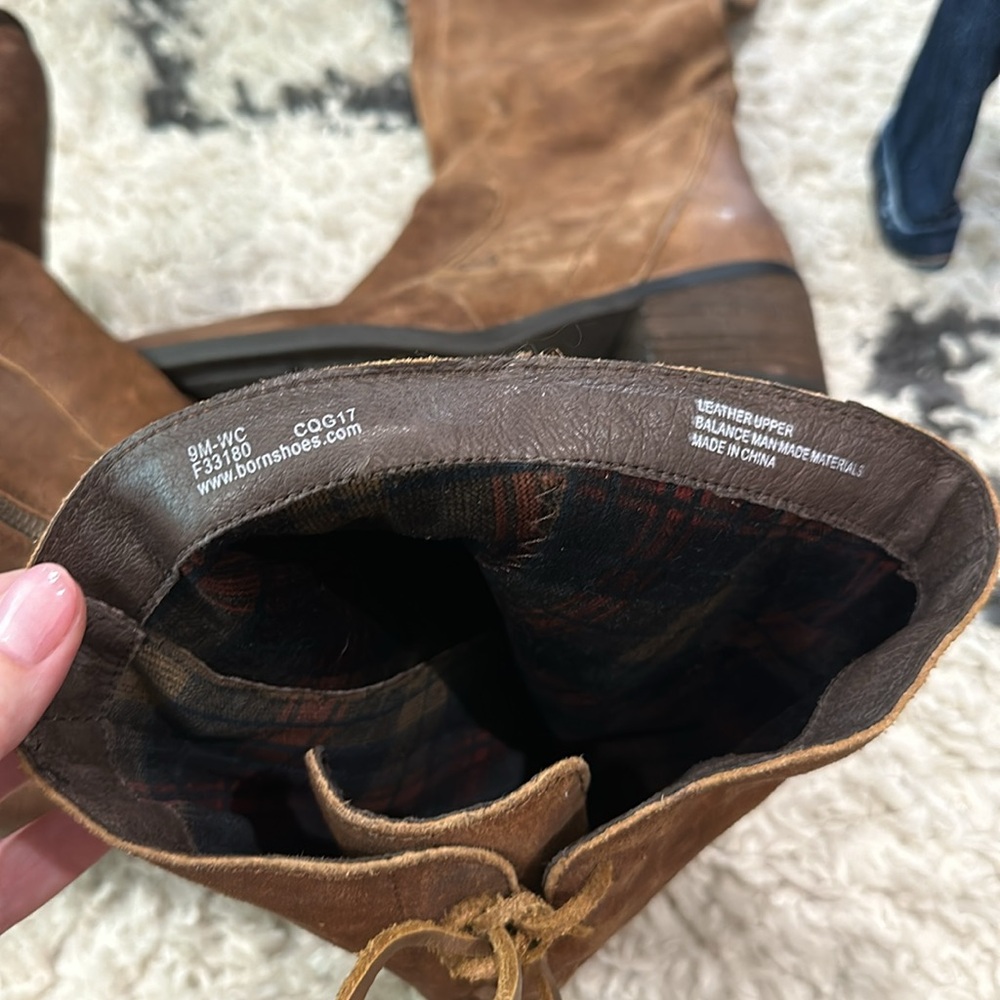Like new Born leather boots - Picture 6 of 6